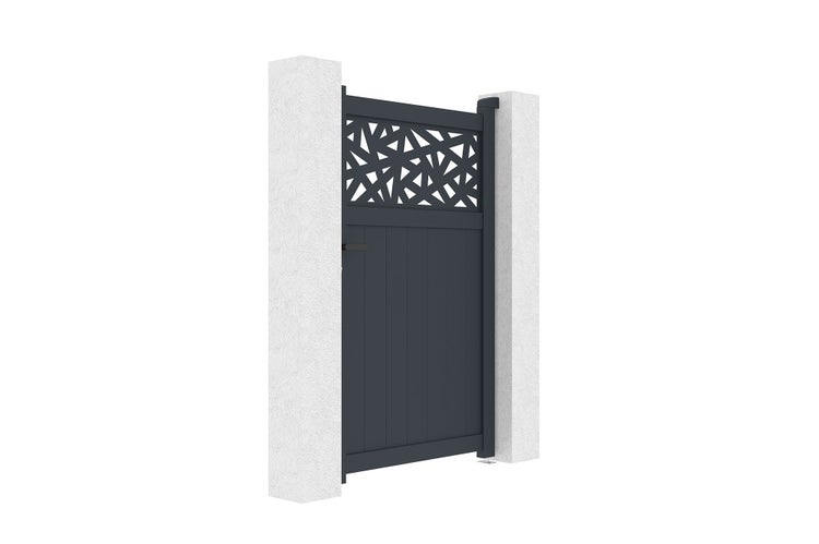 Moderne Gartentür aus Aluminium in Anthrazit mit dekorativem geometrischem Muster im oberen Bereich und senkrechten Lamellen unten.