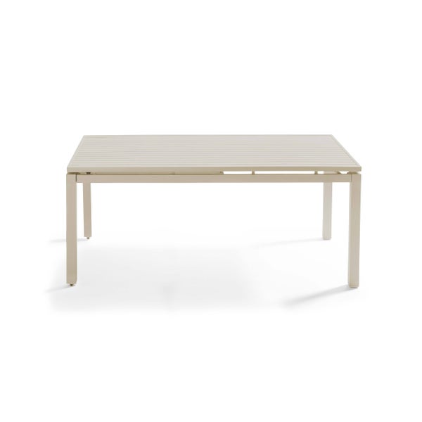 Rechteckiger Gartentisch aus Aluminium mit Lattentischplatte in Beige.