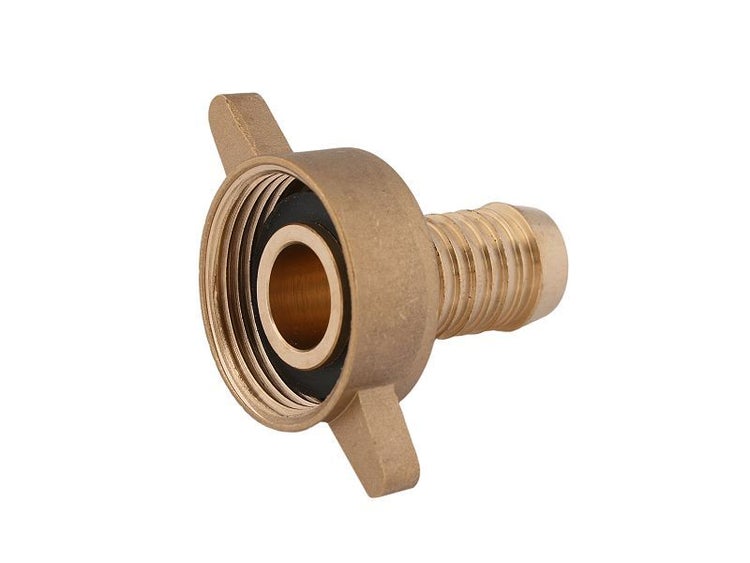 Messing-Schlauchverschraubung mit Flügelmutter und Schlauchtülle für Wasseranschlüsse.