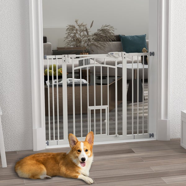PawHut Hunde Treppenschutzgitter, Hundeabsperrgitter mit automatisch schließender Tür, 74-100 cm, Türschutzgitter mit Katzenklappe, ohne Bohren, Absperrgitter für Hunde, Weiß