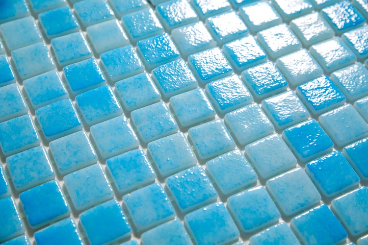 Gepresstes Glasmosaik auf Netz für Badezimmer und Küche 32.5cm x 51.5cm - Caribbean Pool