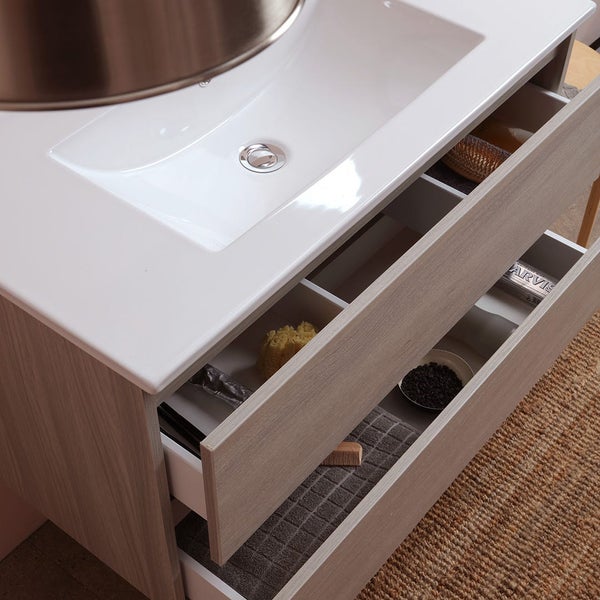 Waschtisch mit offenen Schubladen im Badezimmer