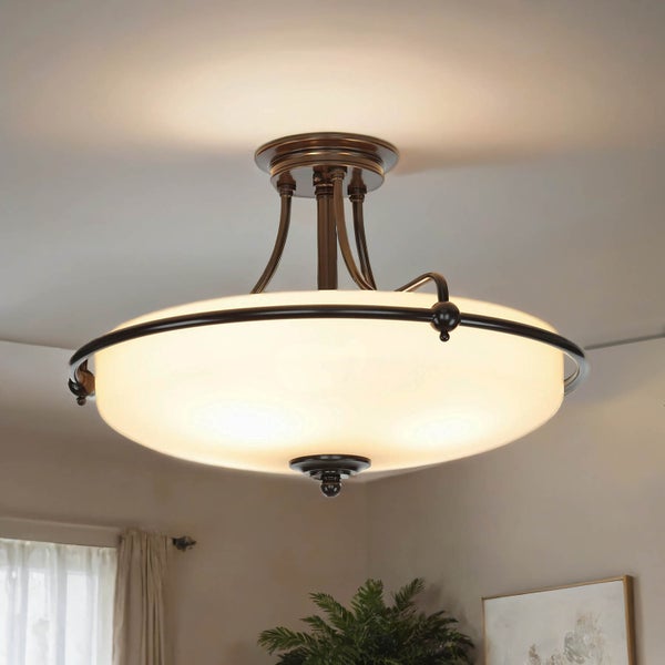 Deckenleuchte mit Lampenschirm und Metallgehäuse