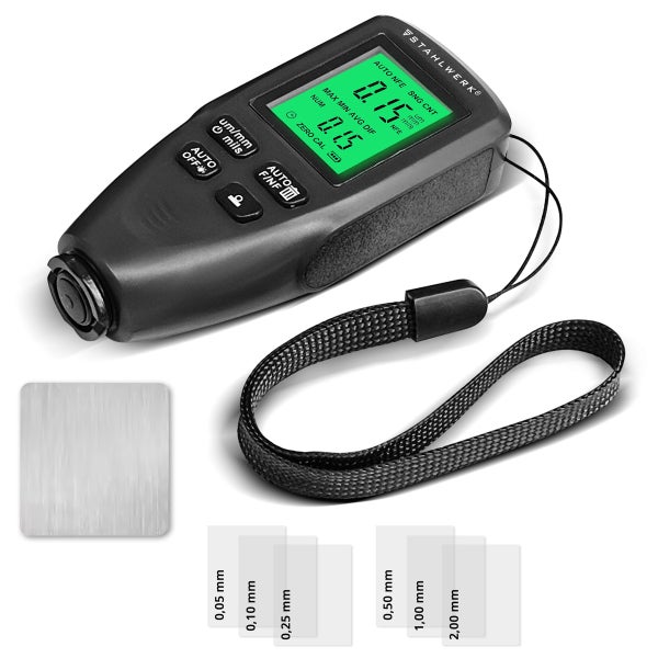 Schichtdickenmessgerät mit Kalibrierfolien und Handschlaufe