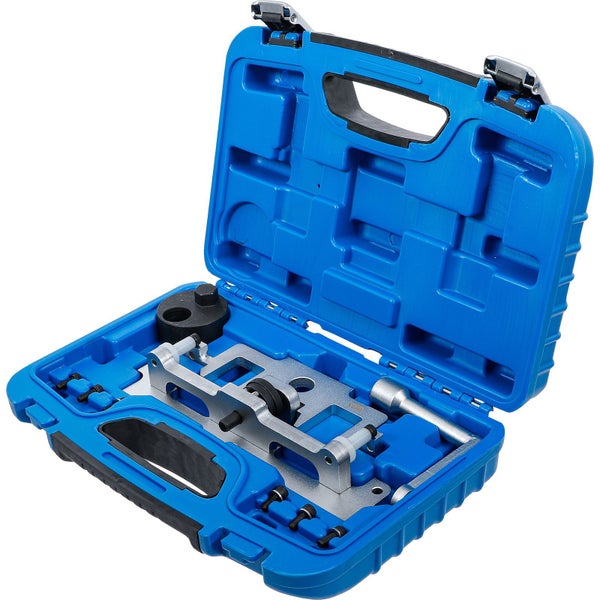 Nockenwellen Arretierwerkzeugsatz im blauen Werkzeugkoffer