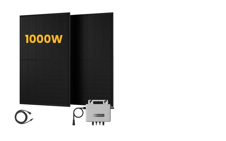Balkonkraftwerk Set mit zwei Solarmodulen 1000 Watt, Wechselrichter mit EcoFlow Logo und Anschlusskabeln.