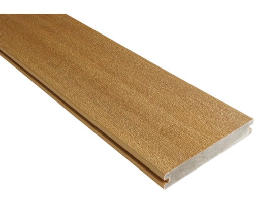 Hellbraune Terrassendiele aus Holz-Kunststoff-Verbundwerkstoff mit Holzmaserung und seitlicher Nut.