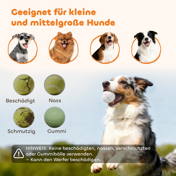 Modernes Wohnzimmer mit einer runden, weißen Hängeleuchte über einem Sofa.