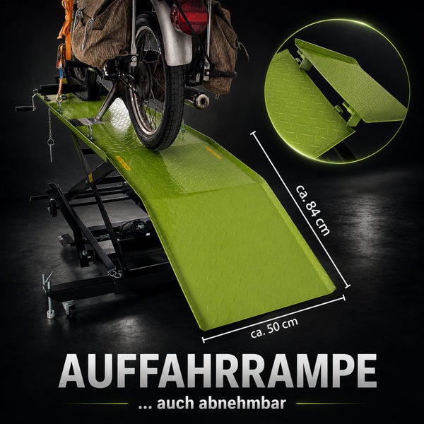 Abnehmbare Auffahrrampe für Motorrad-Hebebühne mit Riffelblech-Oberfläche. Maße: circa 84 Zentimeter mal 50 Zentimeter.