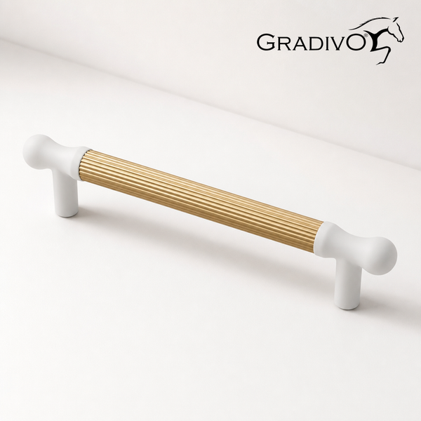 Möbelgriff mit geriffeltem Mittelteil und runden Endstücken. Gradivo Logo.