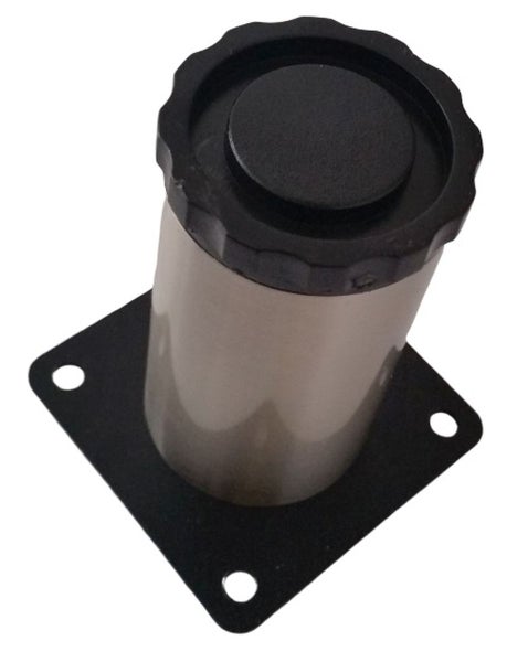 Möbelfuß aus Metall mit Montageplatte