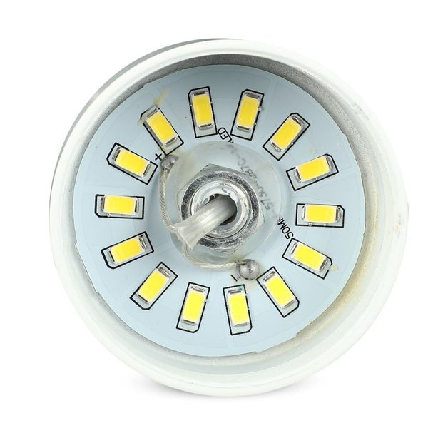 Nahaufnahme einer LED-Lampe mit sichtbaren Leuchtdioden