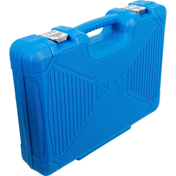 Werkzeugkoffer mit Schraubendrehern, Bits, Steckschlüsseln und Schraubenschlüsseln