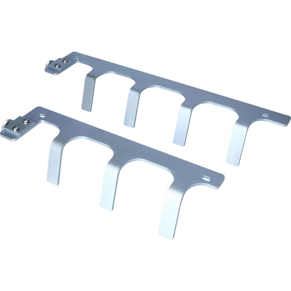 Zwei silberfarbene Schienen für eine Werkbank