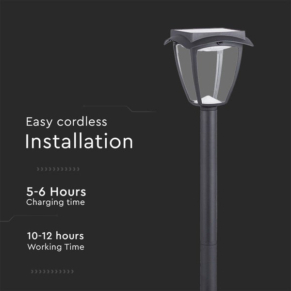 Solarleuchte zur einfachen kabellosen Installation mit einer Ladezeit von fuenf bis sechs Stunden und einer Betriebszeit von zehn bis zwoelf Stunden.