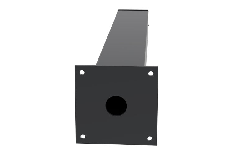 Quadratischer Metallpfosten mit Montageplatte und vier vorgebohrten Löchern für die Bodenbefestigung.