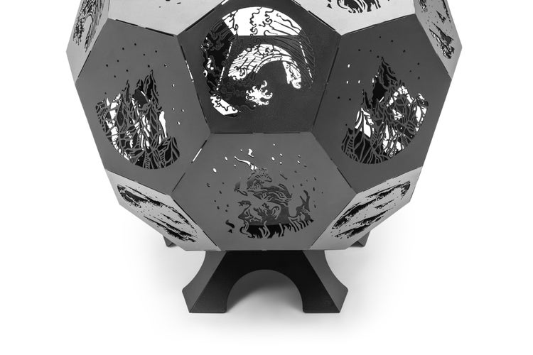 The Favilla LUNA Feuerstelle Schwarz – Design Feuerschale aus Stahl, pulverbeschichtet – 100x100x110 cm – moderne Feuerstelle für Garten & Terrasse – inkl. Abdeckhaube – 75 kg – kein Aufbau nötig