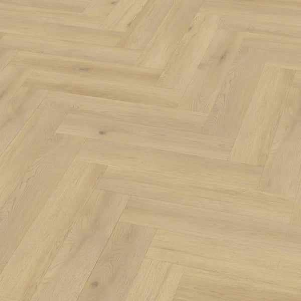 Bodenbelag im Fischgrätmuster