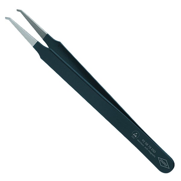 Installationsskizze eines Badezimmers mit Badewanne, Duschwand und verschiedenen Anschlussmaßen