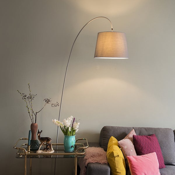 Moderne Bogenlampe mit grauem Schirm - Bend