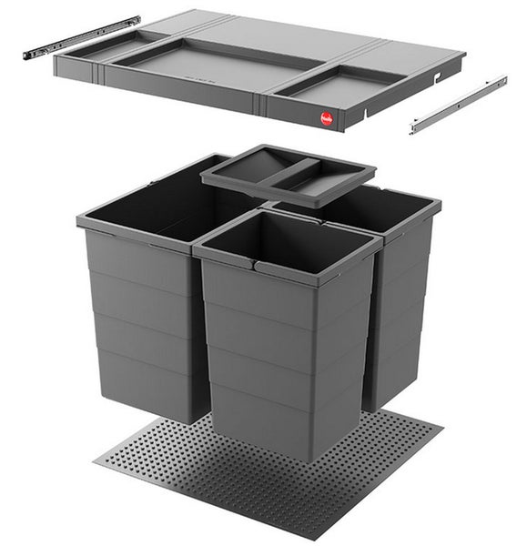 Mülltrennsystem mit drei Behältern, Auszug und Bodenmatte