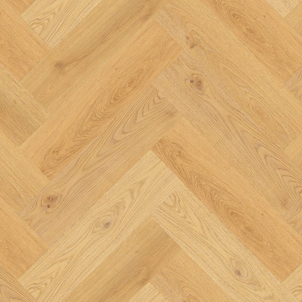 Helle Holzbodenfliesen im Fischgrätenmuster