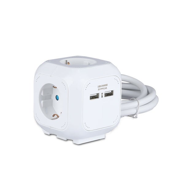 Weißer Steckdosenwürfel mit mehreren Steckdosen, zwei USB-Ladeanschlüssen und Anschlusskabel.