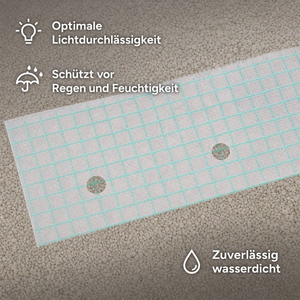 Transparente Gewebeplane mit Gitterstruktur und Ösen, lichtdurchlässig, regenabweisend und wasserdicht.
