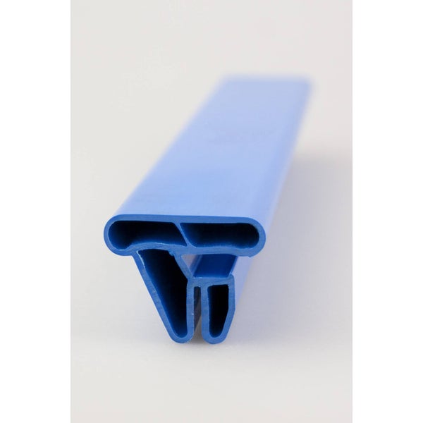 Blaues Kunststoffprofil