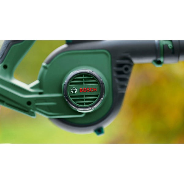 Bosch Akku-Laubbläser UniversalLeafBlower 18V-130 1 x Akku PBA 18V 2,5Ah Ladegerät - 06008A0600