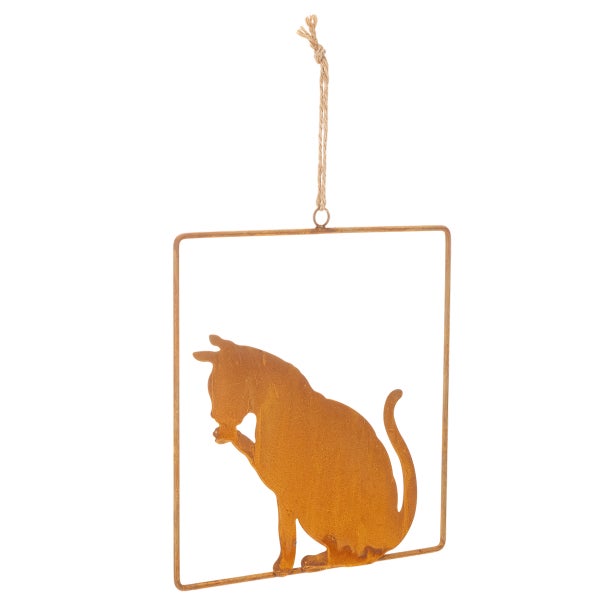 Dekorativer Metallanhänger in Rostoptik mit Katzensilhouette in rechteckigem Rahmen und Kordel zum Aufhängen.