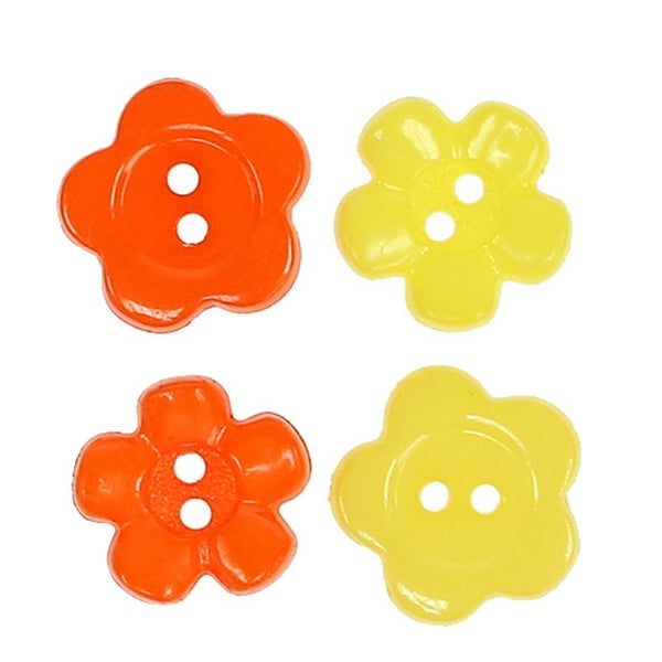 Vier Knöpfe in Blumenform