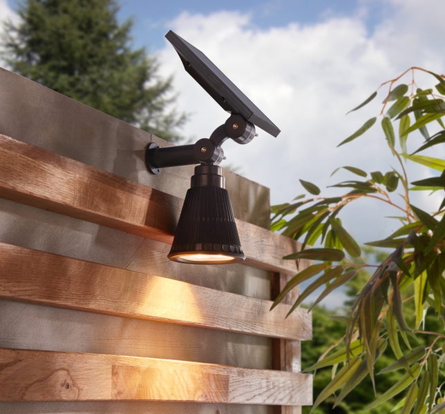 FRANK FLECHTWAREN | LED-Solarstrahler Spotlight, KUNSTSTOFF, H:15cm, mit Stecken 35cm