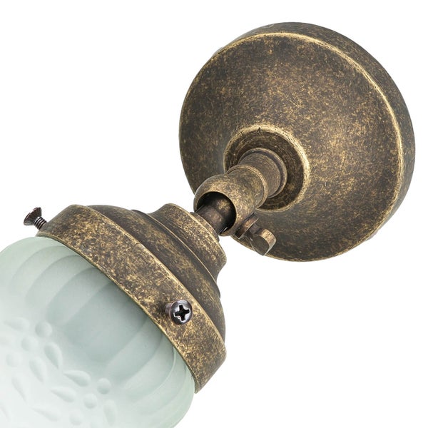 Wandleuchte mit gemustertem Lampenschirm aus Glas und Messingelementen