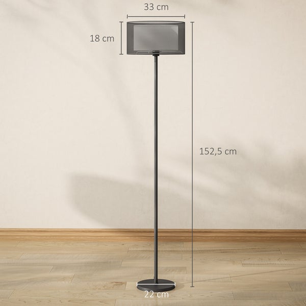 Stehlampe mit den Maßen 152,5 cm Höhe, 33 cm Breite des Schirms, 18 cm Höhe des Schirms und 22 cm Durchmesser des Fußes.