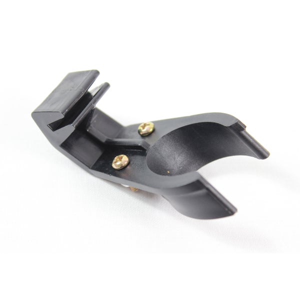 Rohrbefestigung aus Kunststoff