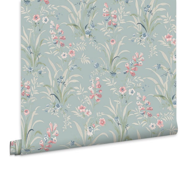 Tapete mit floralem Blumenmuster und Blättern in aquarellartiger Optik