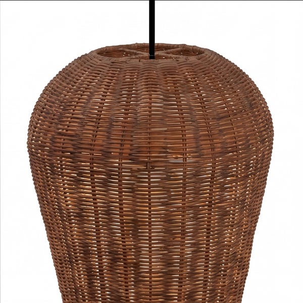 Hängeleuchte aus geflochtenem Rattan mit bauchigem Lampenschirm