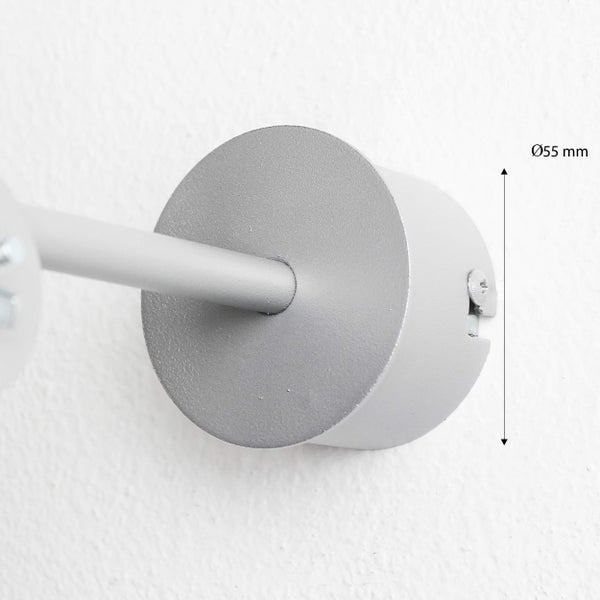 Detailaufnahme einer Wandleuchte mit einem Durchmesser von 55 Millimetern.