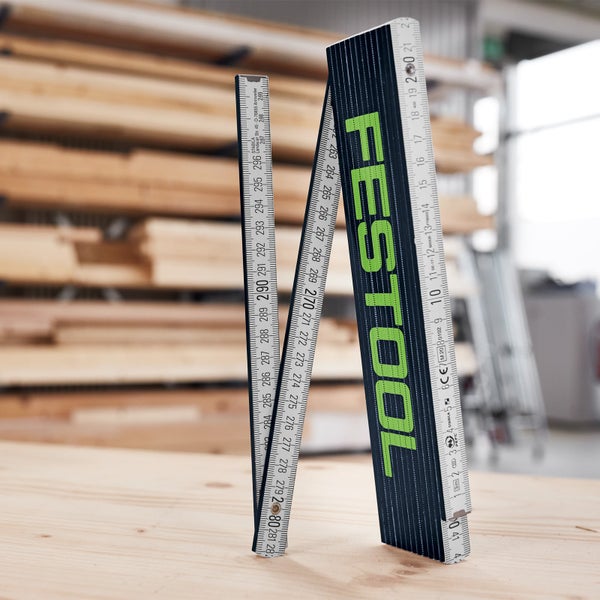 Festool Zollstock auf Holzgrund