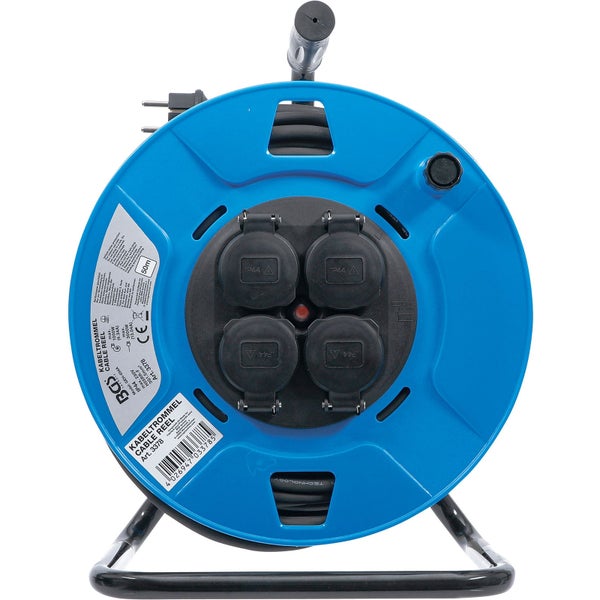 Zeichnung verschiedener Treppenausführungen mit Maßangaben