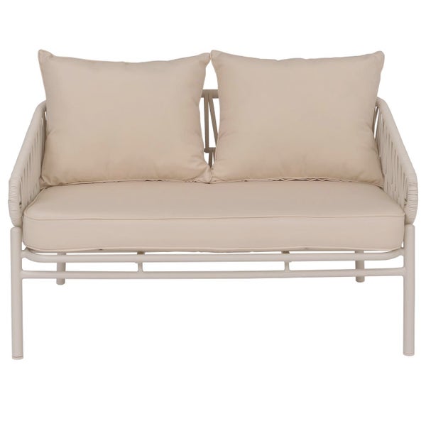 Zweisitzer Gartensofa mit Metallgestell, Seilgeflecht an den Seiten und beigefarbenen Sitz- und Rückenkissen.