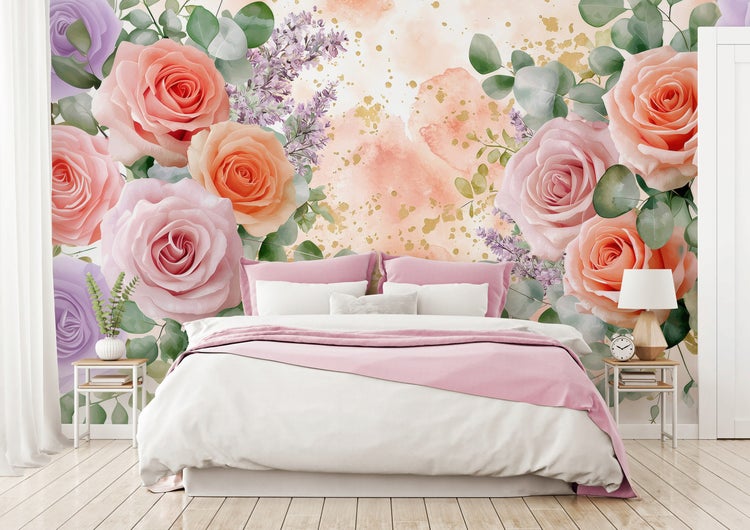 Schlafzimmer mit Fototapete mit Rosenblütenmuster