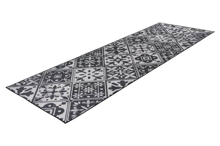 Langer Flurläufer mit orientalischem Fliesenmuster im Patchworkstil