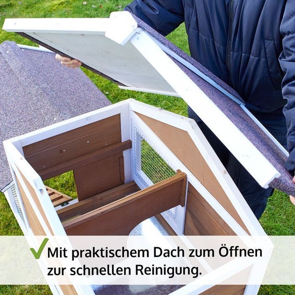 Kleintierstall aus Holz mit aufklappbarem Dach zur einfachen Reinigung.