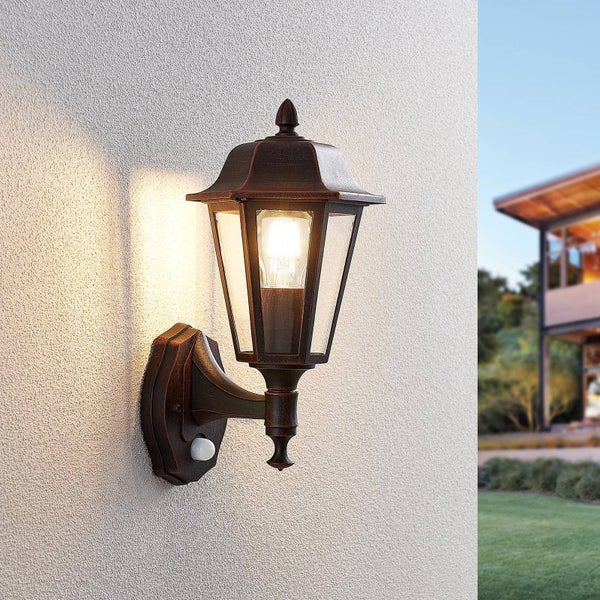 Lindby Wandlampe aussen mit Bewegungsmelder, Aussenwandleuchte Laterne IP44 Wandleuchte Finish schwarz rost Außenbeleuchtung Wand für Hof Garten Terrasse Balkon Haus