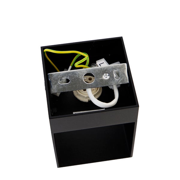 Schwarze Wandleuchte mit Montagehalterung und Verkabelung