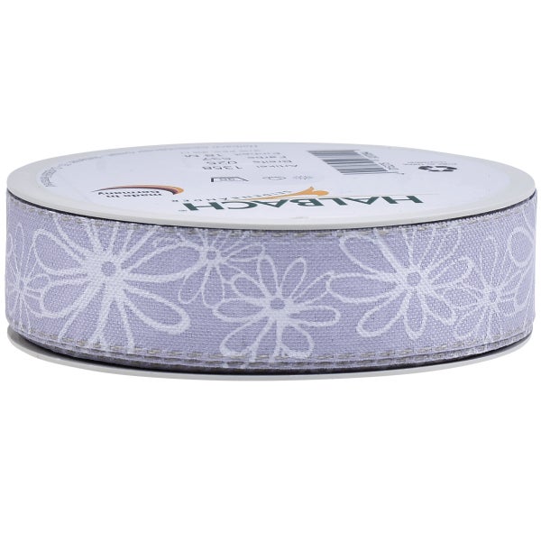 Dekorband mit Blumenmuster auf einer Spule