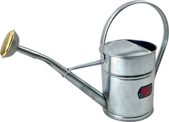 Metall-Gießkanne mit Brausekopf