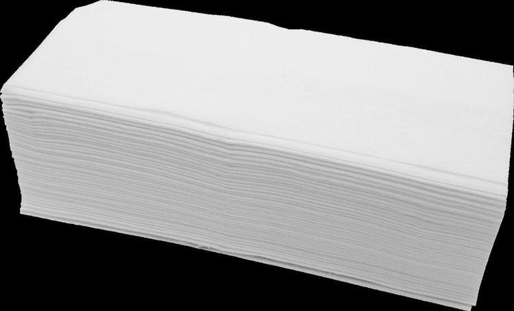 Stapel gefalteter Papierhandtücher aus Zellstoff